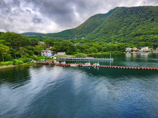 boat cruise on Ashinoko Lake
