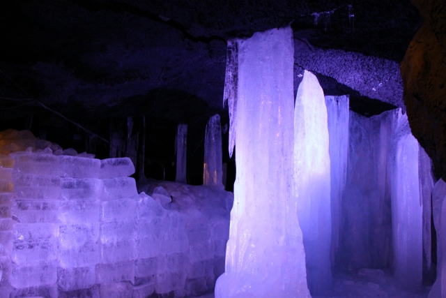 entrance to Fugaku Wind Cave
