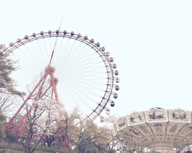 Seibu-en Amusement Park entrance